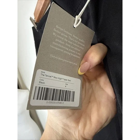 NEW EVERLANE Tencel Way High Taper Pant 4 Black Pleated Front Career Minimalist - Picture 6 of 8